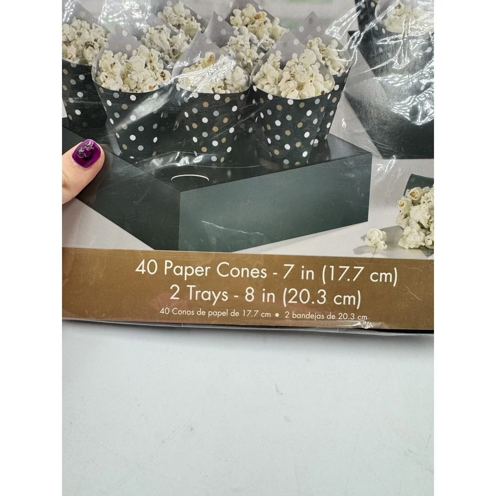 40x Cone Shape Popcorn Black Paper Bags with Tray Treat Buffet Bags for Popcorn